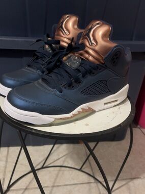 Jordan Retro 5 “bronze”